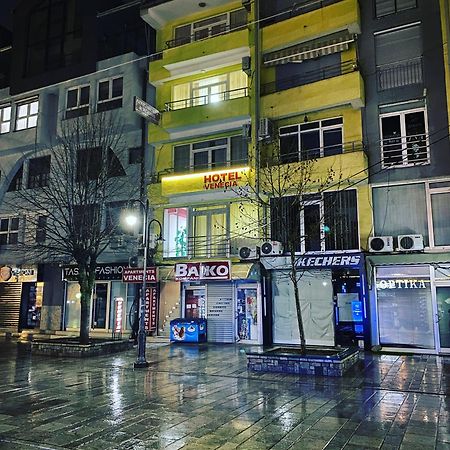 Hotel Venecia Apartments Struga Exterior foto