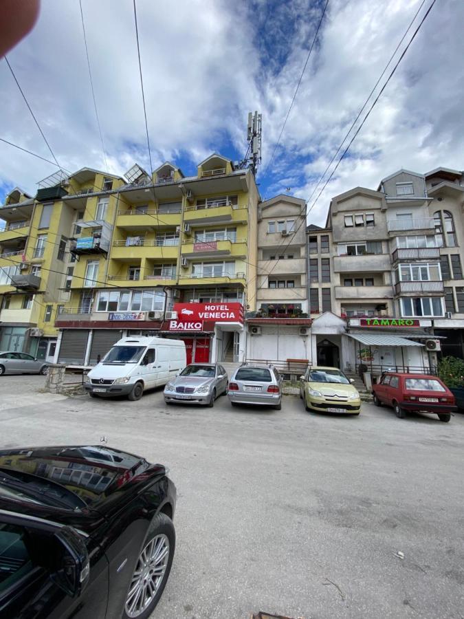 Hotel Venecia Apartments Struga Exterior foto