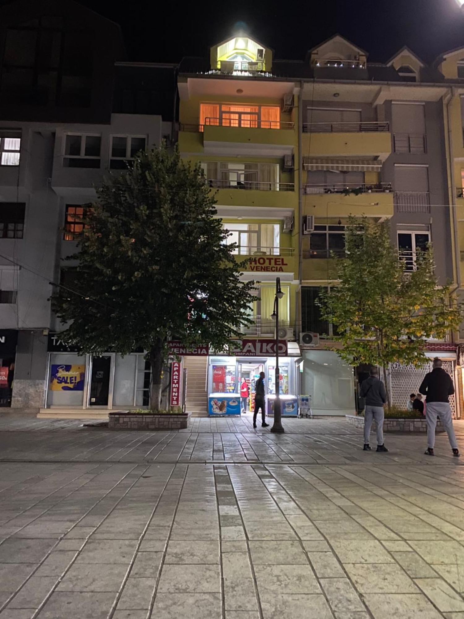 Hotel Venecia Apartments Struga Exterior foto