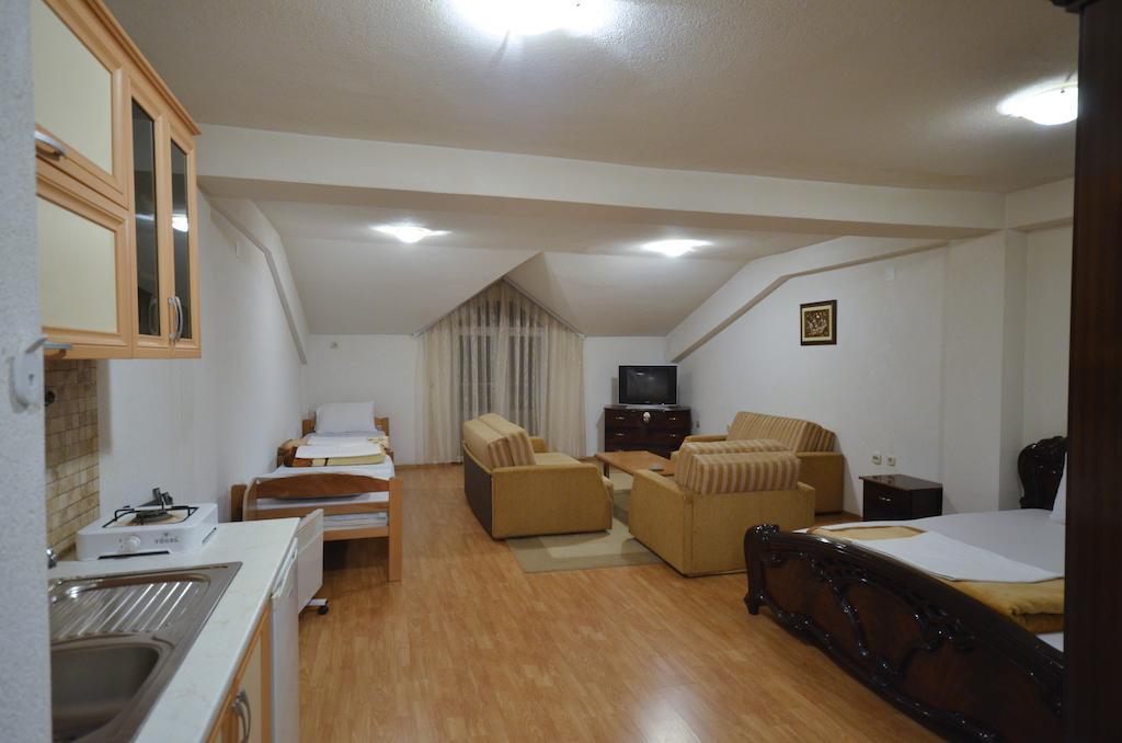 Hotel Venecia Apartments Struga Cameră foto